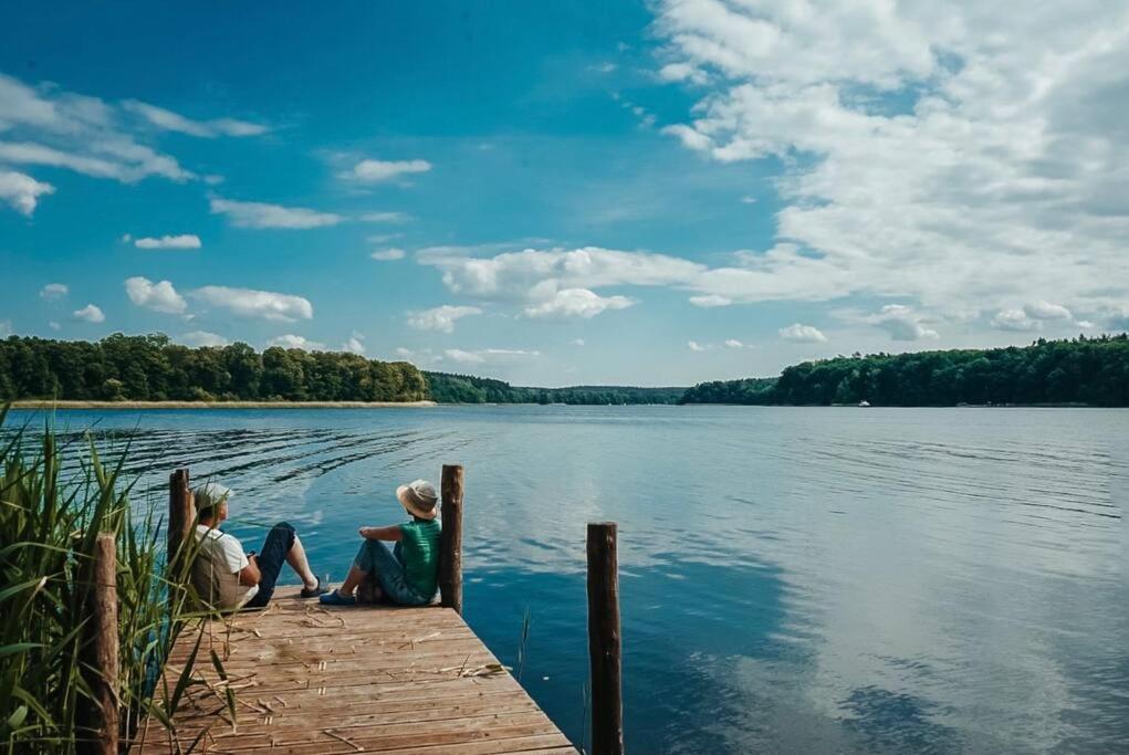 Holzhaus Direkt Am See Priepert Eksteriør billede
